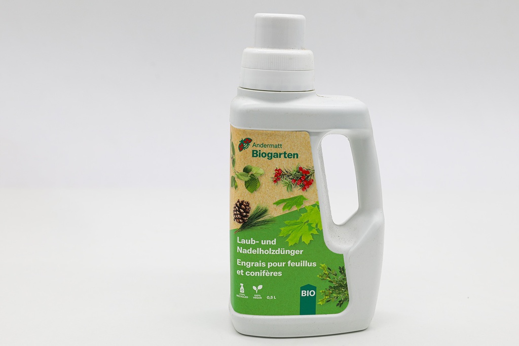 Concime per latifoglie e conifere 500 ml