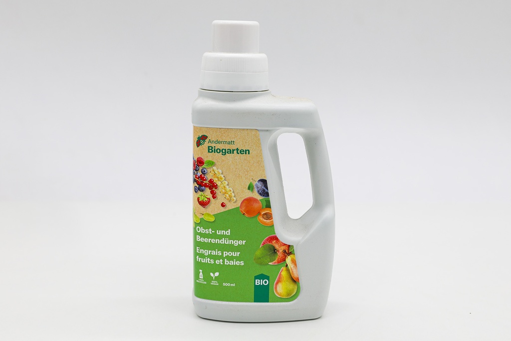 Concime liquido per frutta e bacche